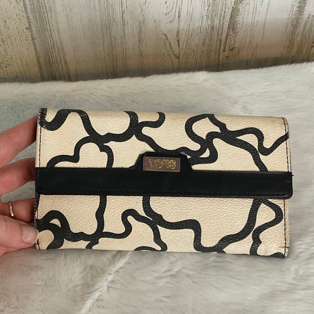 UNBRANDED Snap Wallet Vegan Leather Black/Ivory Print